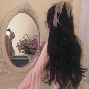 Meet your Posher, Nadia